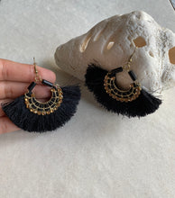 Load image into Gallery viewer, Black Feathered Fan Earrings